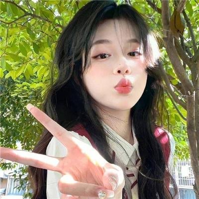 丽贝卡 海报