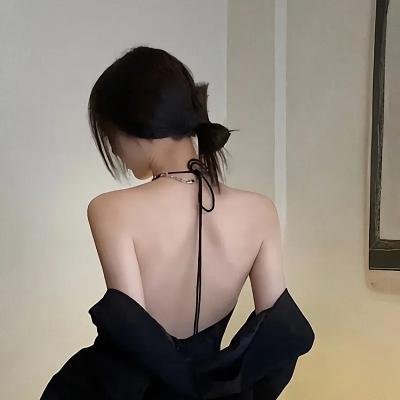 谎言和摇篮曲 海报